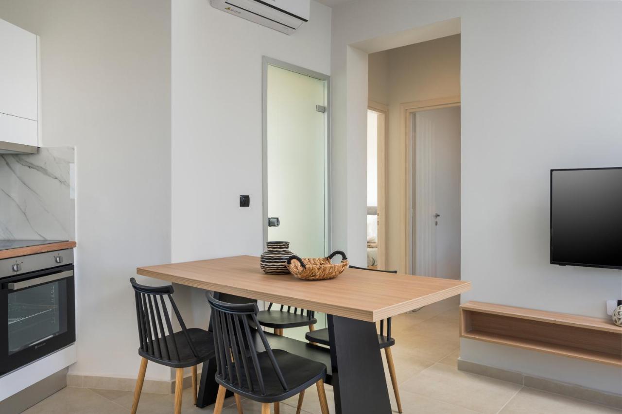 Aegean Breeze Luxury Apartments Next To The Sea Maleme Exterior foto
